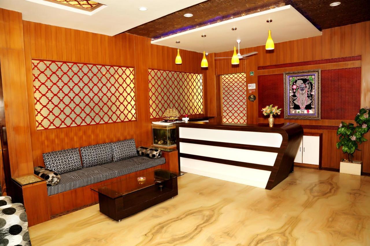 Narayans Leela Inn Udaipur Exterior foto